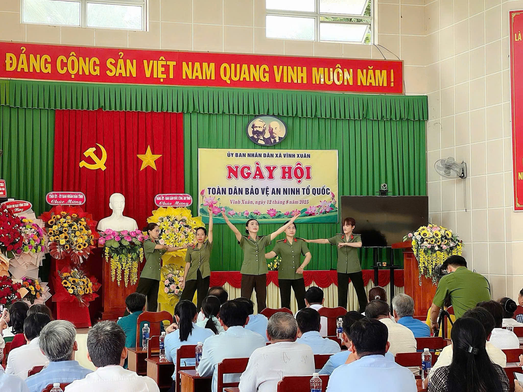 XÃ VĨNH XUÂN TỔ CHỨC NGÀY HỘI TOÀN DÂN BẢO VỆ AN NINH TỔ QUỐC NĂM 2025