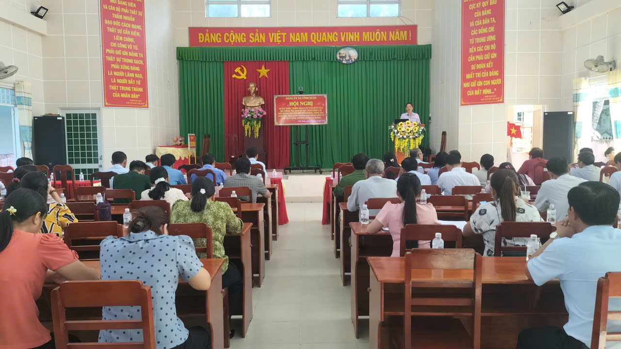 Vĩnh Xuân quán triệt các văn bản của Bộ Chính trị, Ban Bí thư về công tác đối ngoại, dân tộc và tôn giáo trong giai đoạn mới